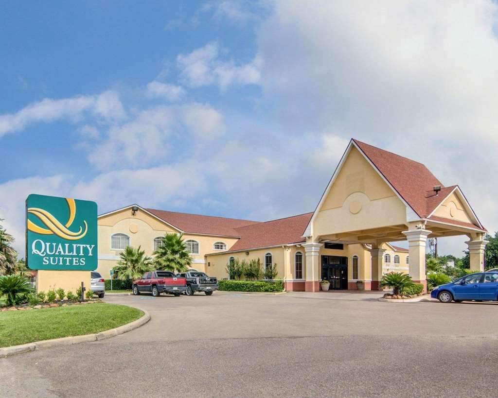 Quality Suites North Houston - Spring Exterior photo